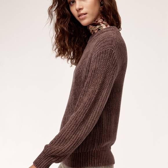 Aritzia // Wilfred Essential Chenille Sweater - Picture 5 of 11